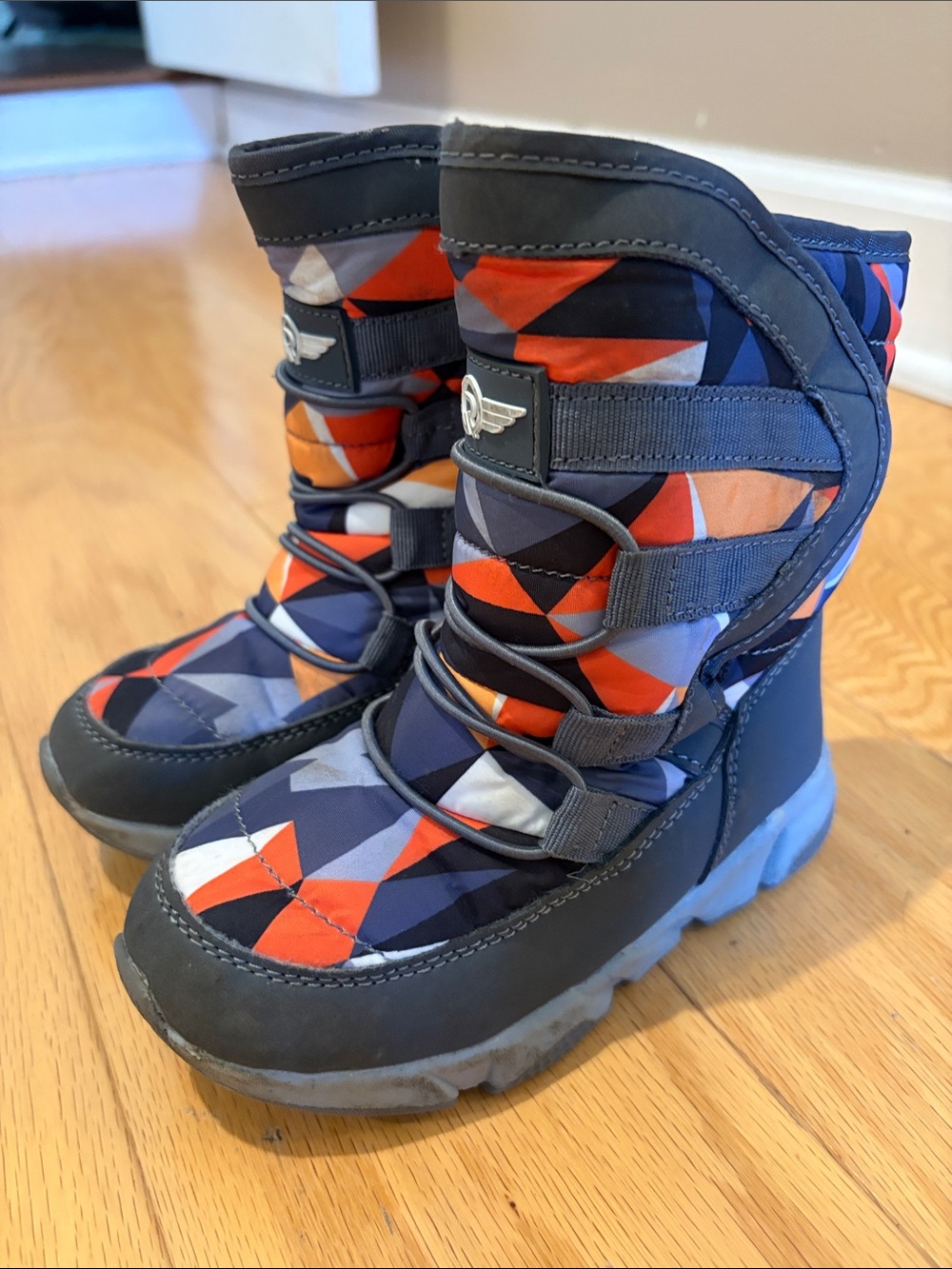 Children's Waterproof Winter Boots - Gray & Orange Geometric